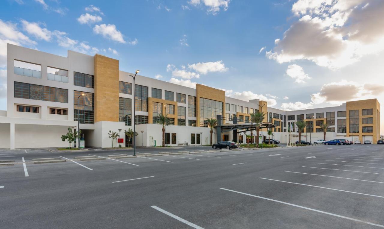Holiday Inn & Suites Al Jubail By Ihg Al Fanatir Zewnętrze zdjęcie