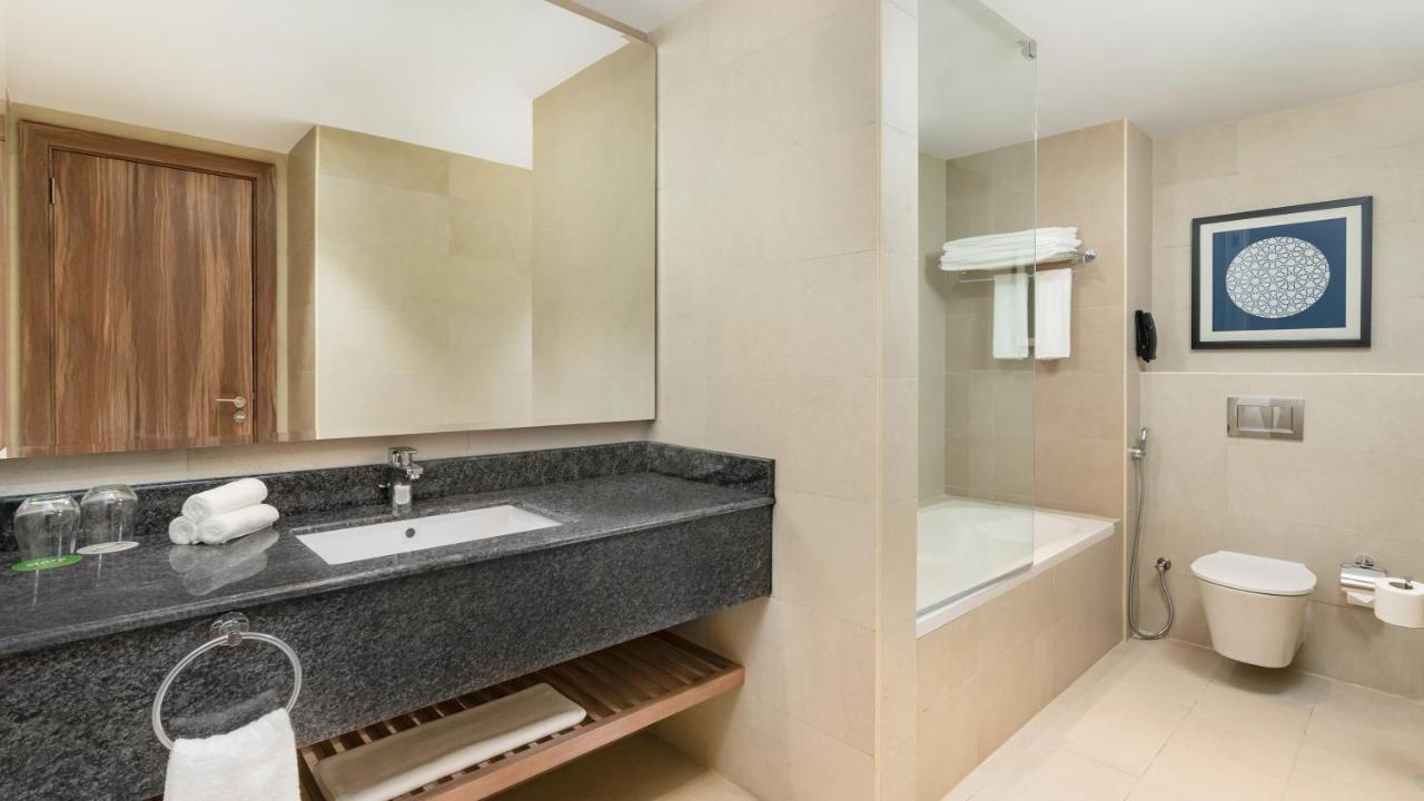 Holiday Inn & Suites Al Jubail By Ihg Al Fanatir Zewnętrze zdjęcie