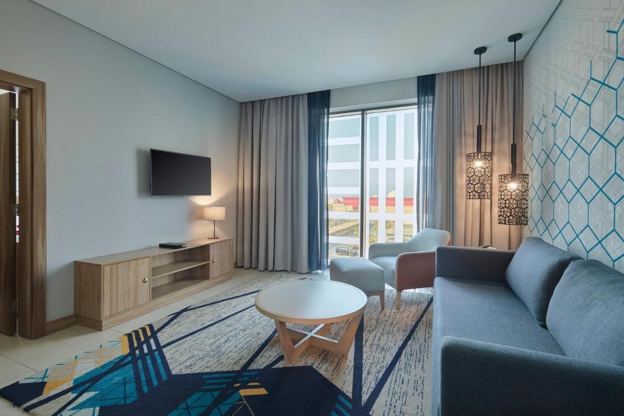 Holiday Inn & Suites Al Jubail By Ihg Al Fanatir Zewnętrze zdjęcie